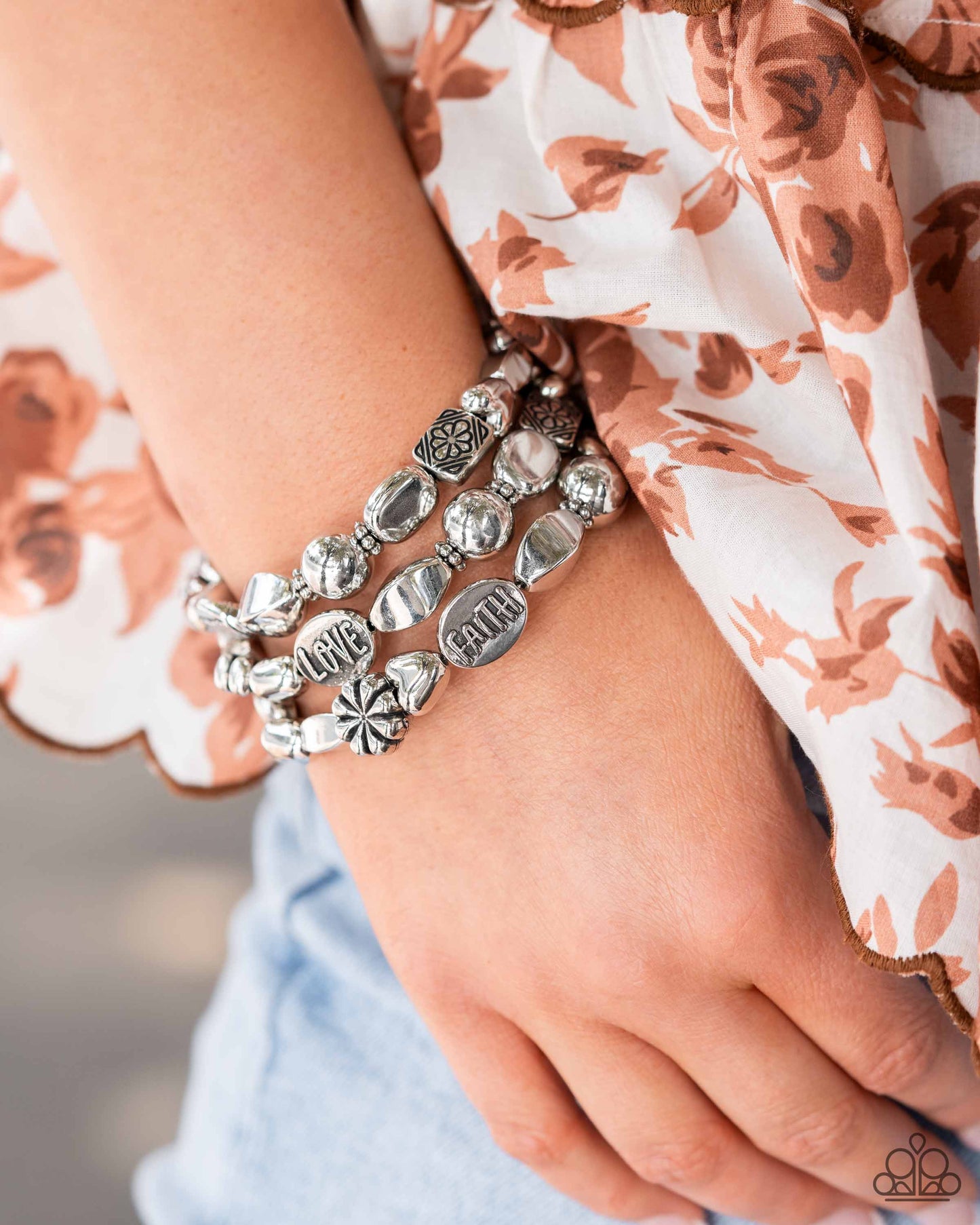 Enchanting emotion - Silver