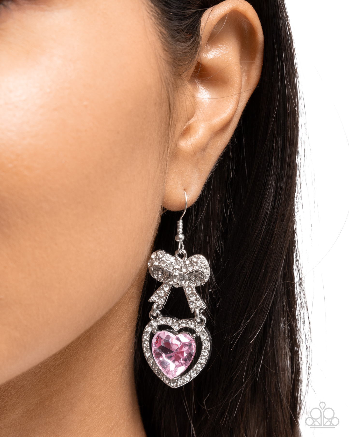 Adorable allure – pink