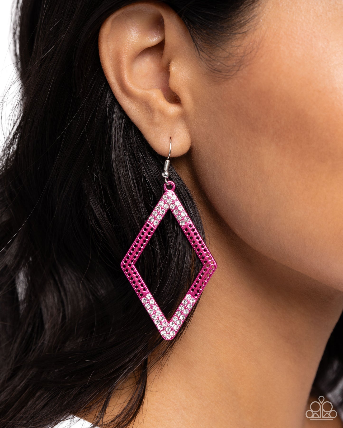 Eloquently edgy – pink