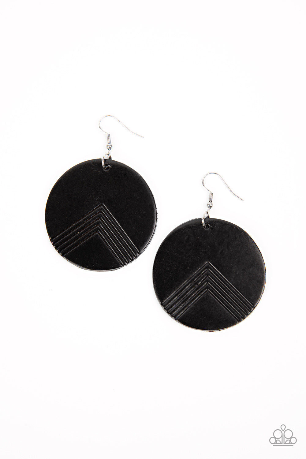 On the edge of edgy – Black