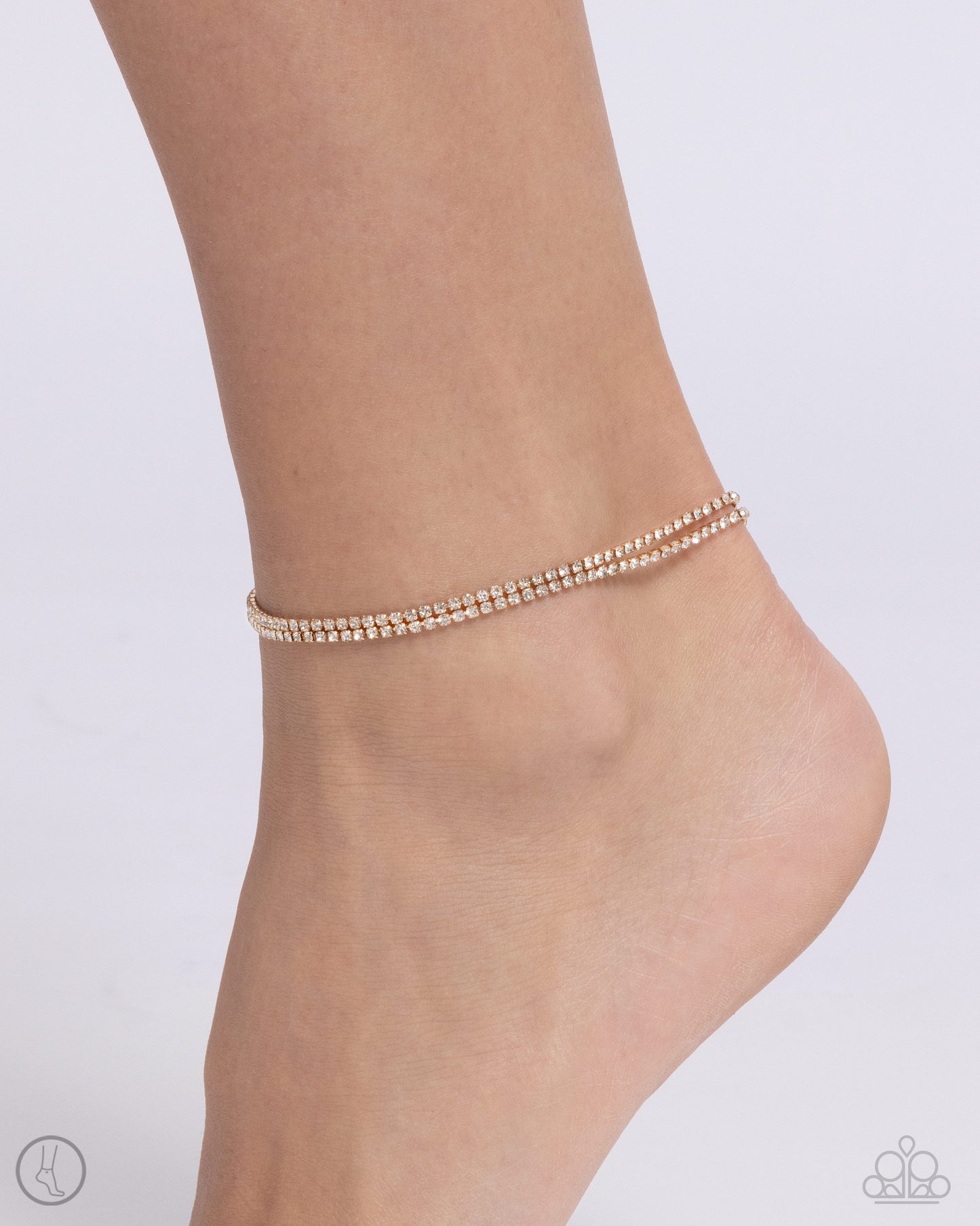 Dainty declaration – gold