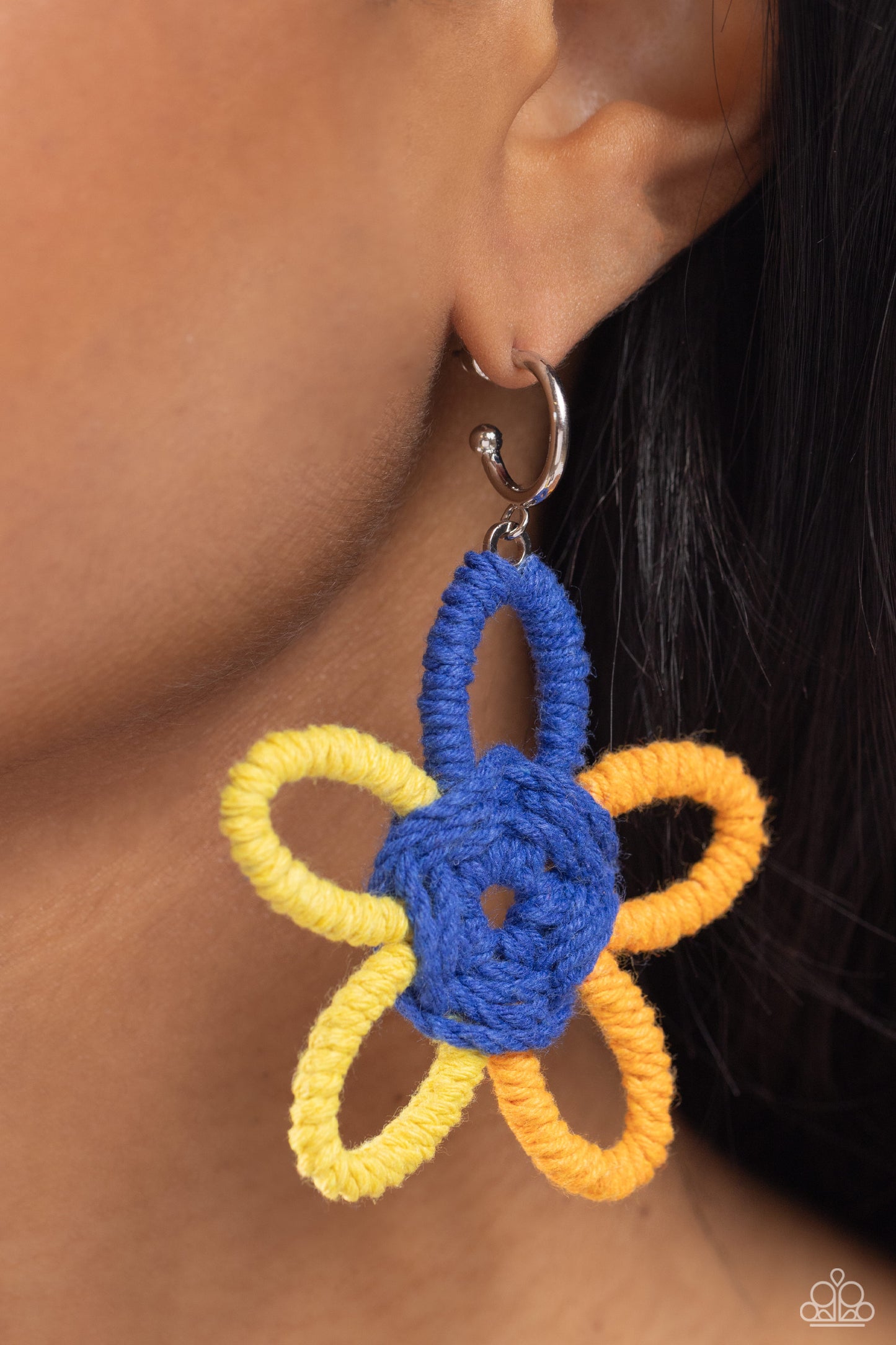 Spin A Yarn - Orange