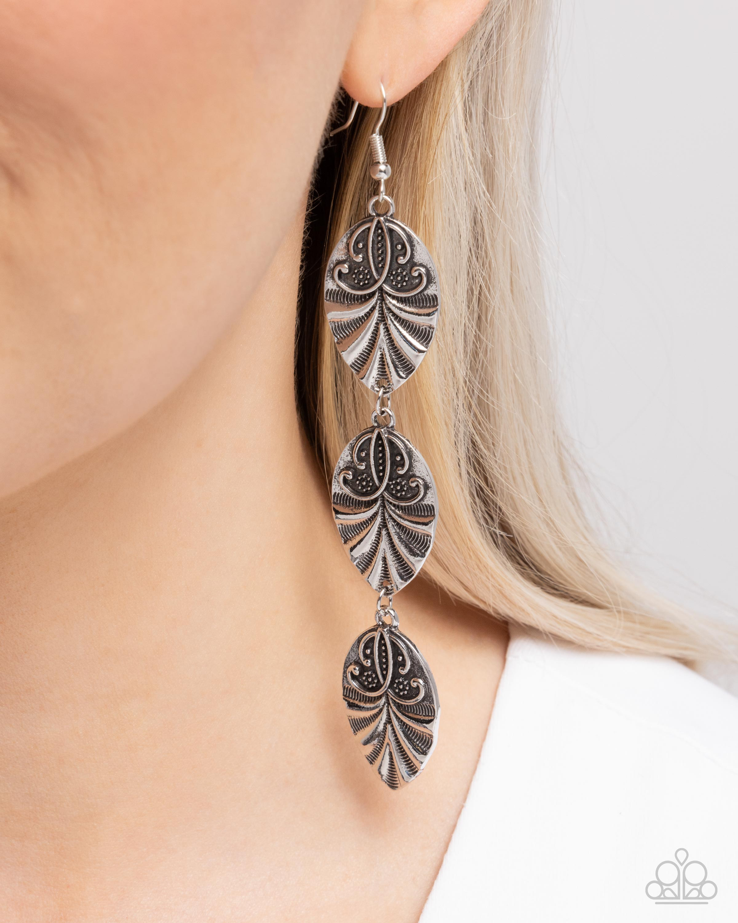Rustic range - silver