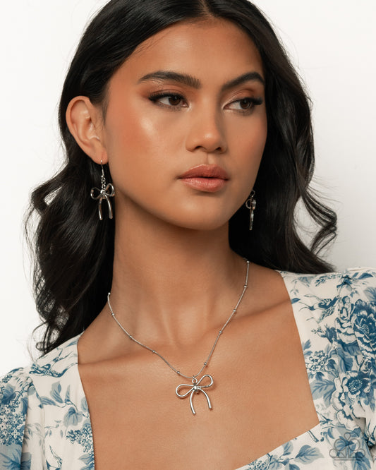 Complete Look silver bow necklace and earring set