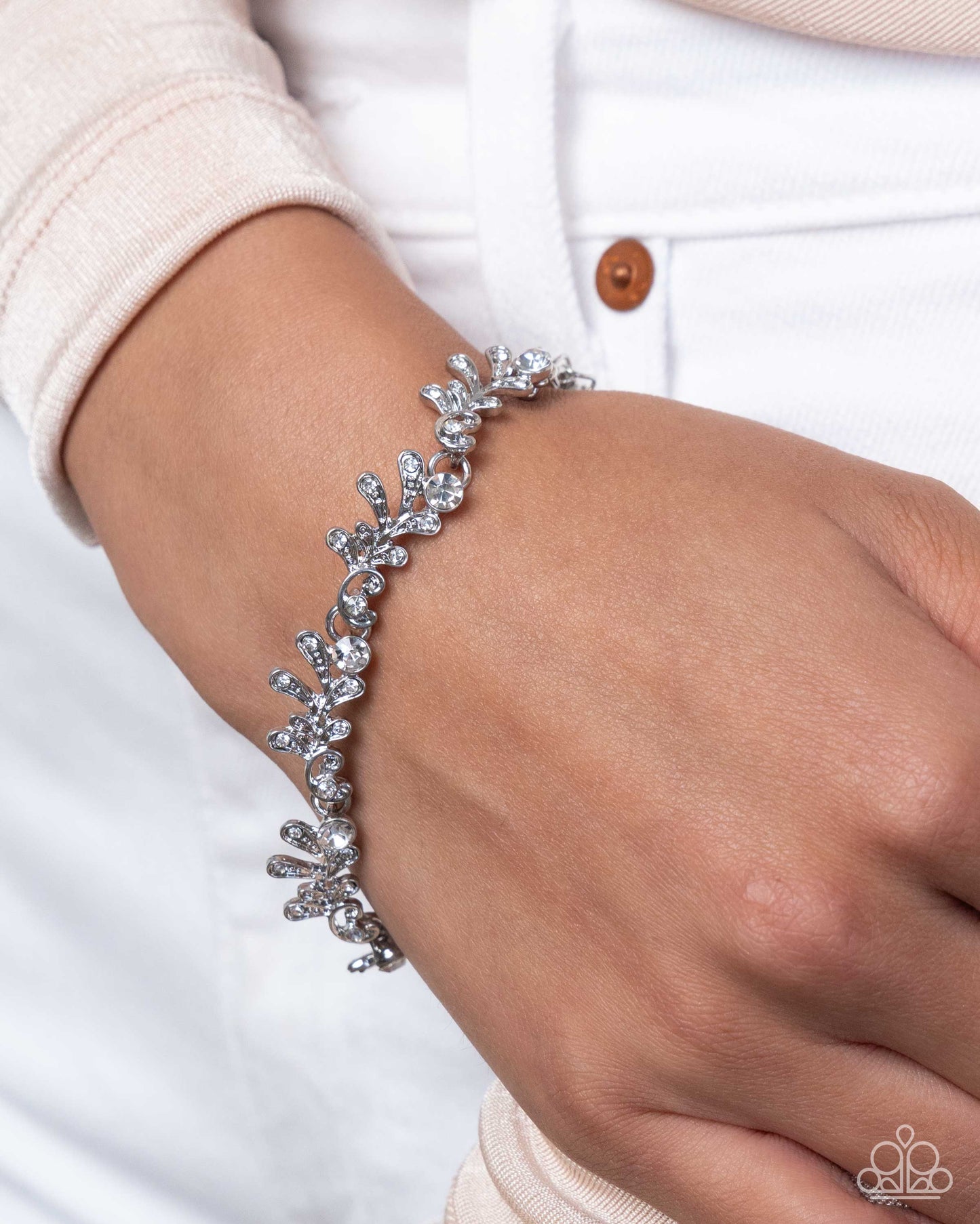Complete Look Rhinestone necklace and bracelet set