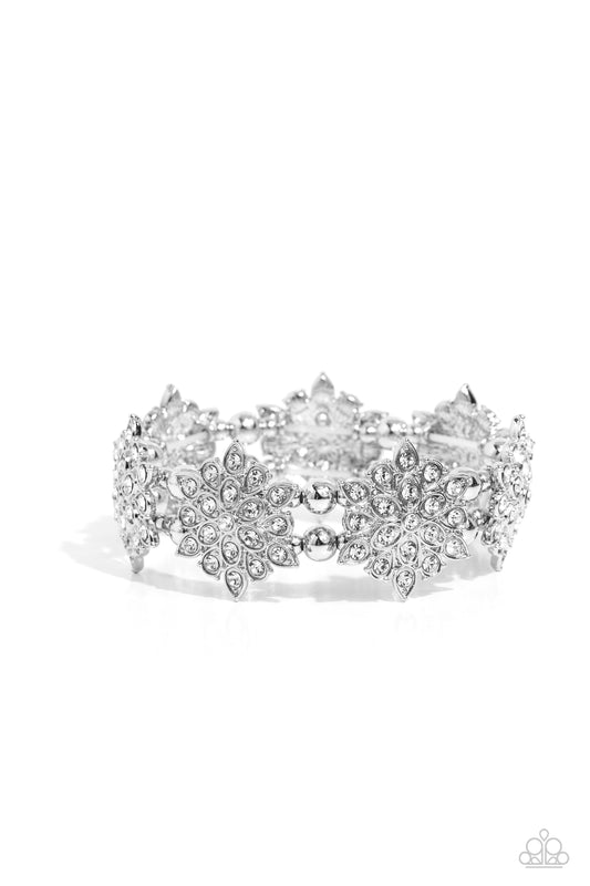 Scintillating Snowflakes - White￼