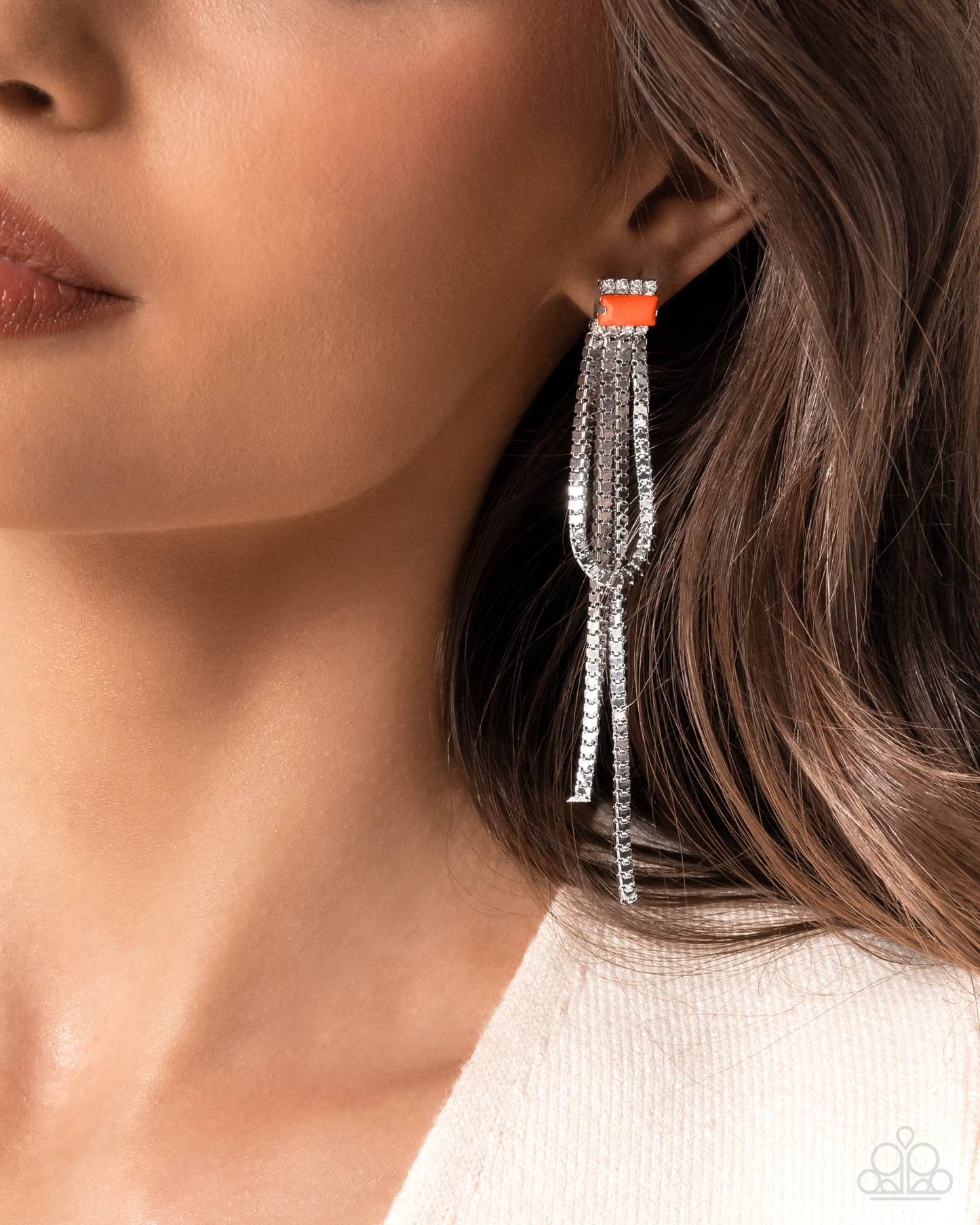Classic curves-orange