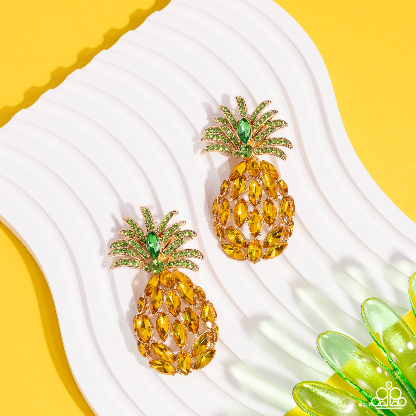 Pineapple pizzazz